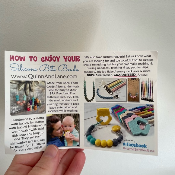 Silicone pacifier clip with chewable ice cream toy - Picture 4 of 4